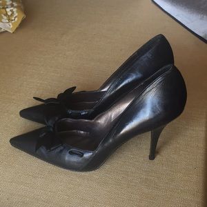 Bcbg Paris black pointy pump heels